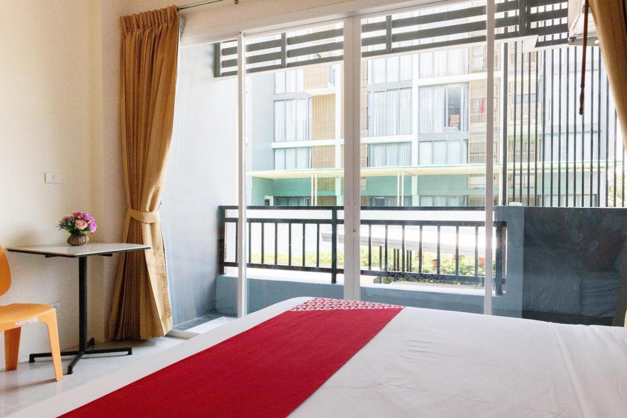 Oyo 792 Omsaga Phuket Hotel Εξωτερικό φωτογραφία